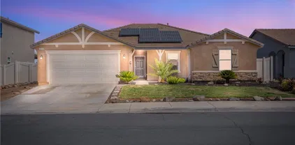 312 Yosemite Ave, Perris