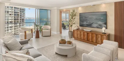 1830 Avenida Del Mundo Unit 1101, Coronado