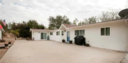 6472 Rainbow Heights Rd, Fallbrook
