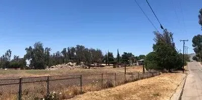 27475 Cornell, Hemet