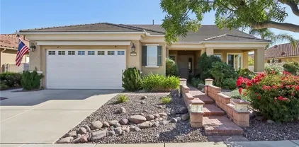 5587 Paseo Famosa, Hemet