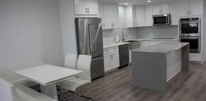 922 Sealane Dr Unit B, Encinitas