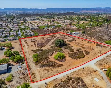 Linnel, Temecula