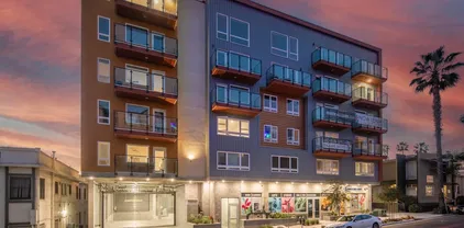 2426 4th Ave, Downtown