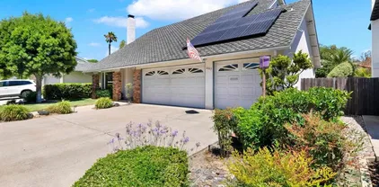 6163 Baltimore Dr, La Mesa