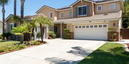 33652 Shamrock Ln, Murrieta