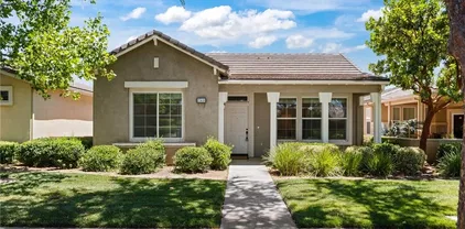 1568 Four Seasons Cir, Beaumont