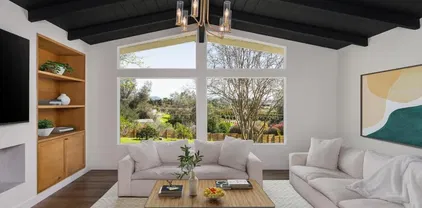 1743 Green Briar Cir, Fallbrook