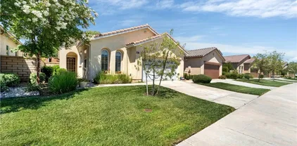 27992 Whisperwood Dr, Menifee