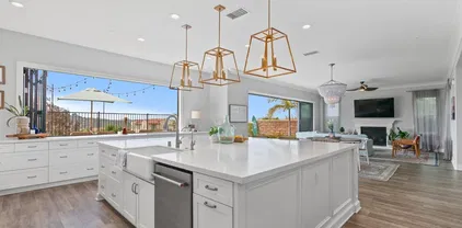 4719 Crespi Ct, Carlsbad
