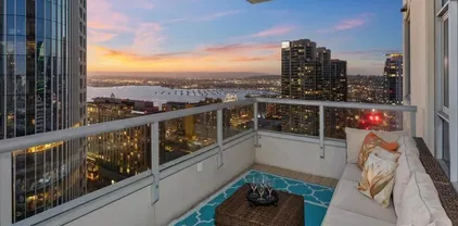 700 W E St Unit 2802, Downtown