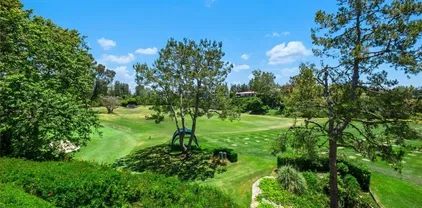 23 Lochmoor Ln, Newport Beach