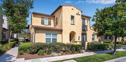 4304 Owens St Unit 102, Corona