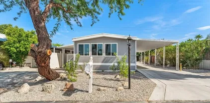 17555 Corkhill Unit 28, Desert Hot Springs