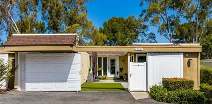 23261 Caminito Andreta Unit 66, Laguna Hills