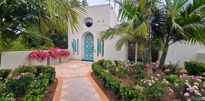 8308 Calle Del Cielo, La Jolla