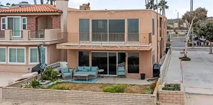 5901 Seashore Dr, Newport Beach
