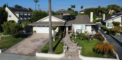 18822 Lister Ln, Huntington Beach