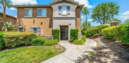 26313 Arboretum Way Unit 201, Murrieta