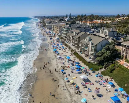 2977 Ocean St, Carlsbad