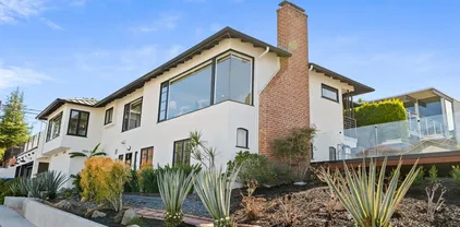 3301 Trumbull St, Point Loma (Pt Loma)