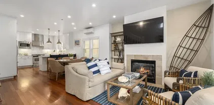 722 F Ave, Coronado