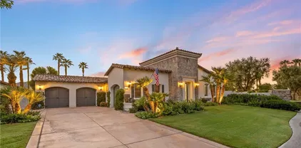 55215 Medallist Dr, La Quinta