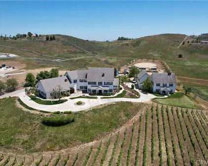 36475 Avenida La Cresta, Murrieta