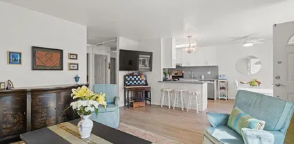 13754 Mango Dr Unit 316, Del Mar