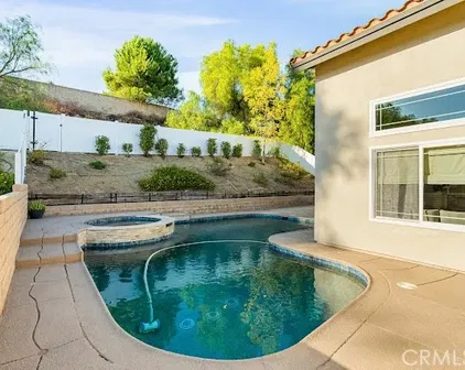 40163 White Leaf Ln, Murrieta
