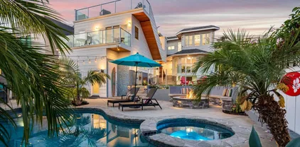 7570 Cabrillo Ave, La Jolla