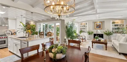 2602 Circle Dr, Newport Beach
