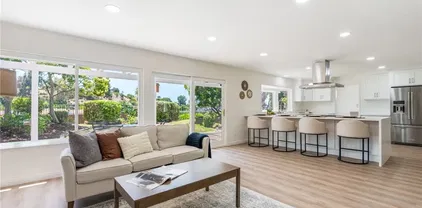 26982 Pueblonuevo Dr, Mission Viejo