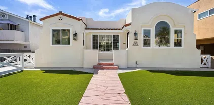 3764-3772 Villa Ter, North Park