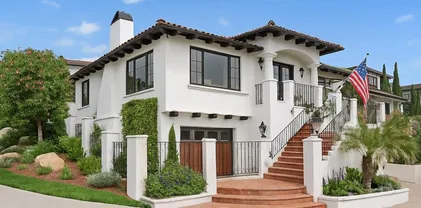 1250 Willow St, Point Loma (Pt Loma)