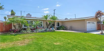1633 Minorca Dr, Costa Mesa