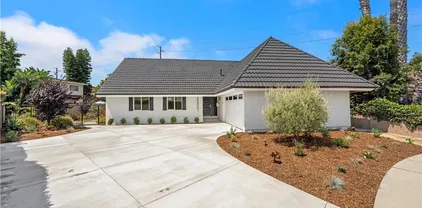 22021 Jonesport Ln, Huntington Beach