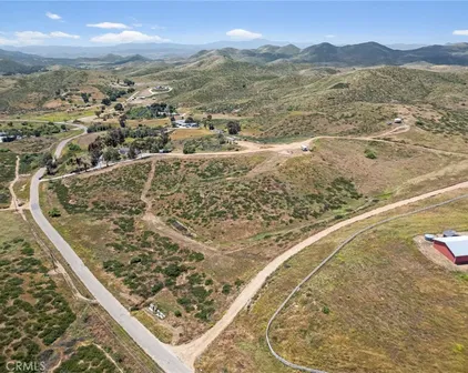 32955 Buckskin Rd, Temecula