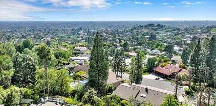 10841 Hideaway Dr, North Tustin