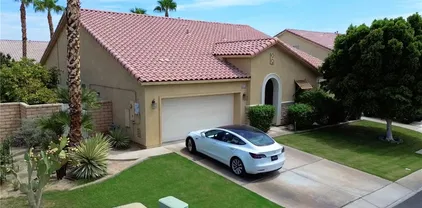 41396 Farmer Ct, Indio