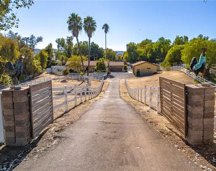 40685 La Colima Rd, Temecula