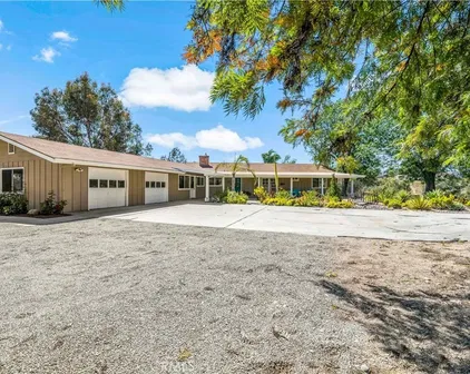 39980 Via Fernando, Temecula