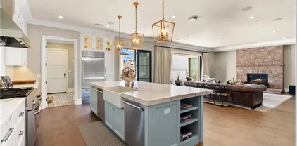 430 Aliso Ave, Newport Beach