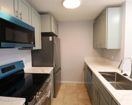 4041 Oakcrest Dr Unit 105, East San Diego