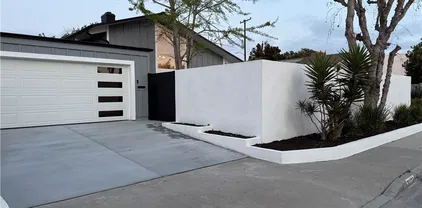 20272 Deervale Ln, Huntington Beach