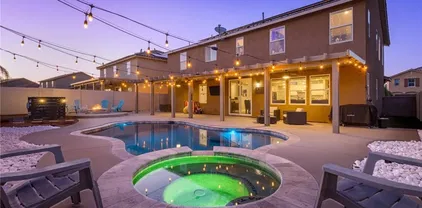 30305 Slate St, Murrieta