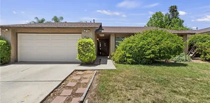 819 Shade Tree Ln, Fallbrook