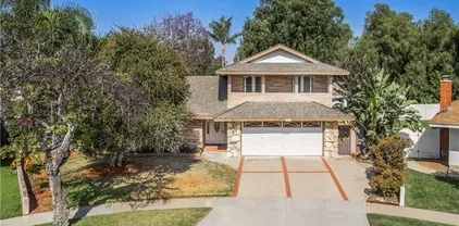 4864 E Mckinnon Dr, Anaheim Hills