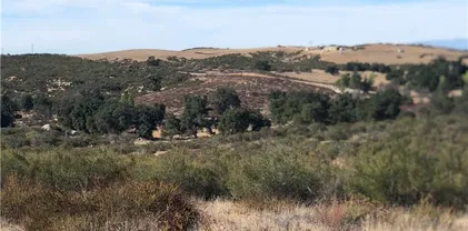 29 Rocky Knoll Rd, Hemet