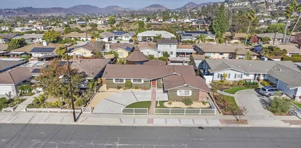 5852 Lomond Dr, Del Cerro